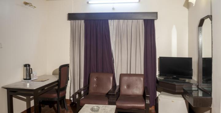 Saluja Residency Hotel Siliguri Exterior foto