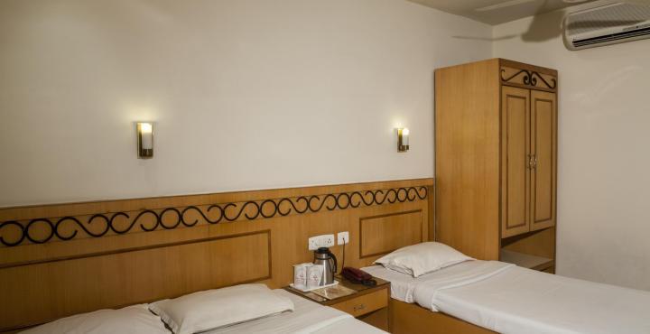Saluja Residency Hotel Siliguri Exterior foto