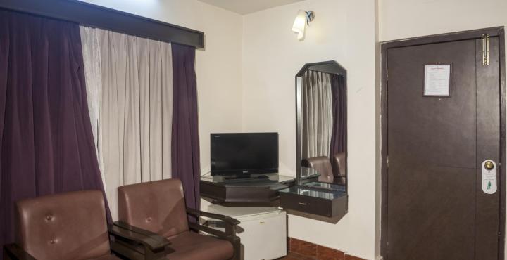 Saluja Residency Hotel Siliguri Exterior foto
