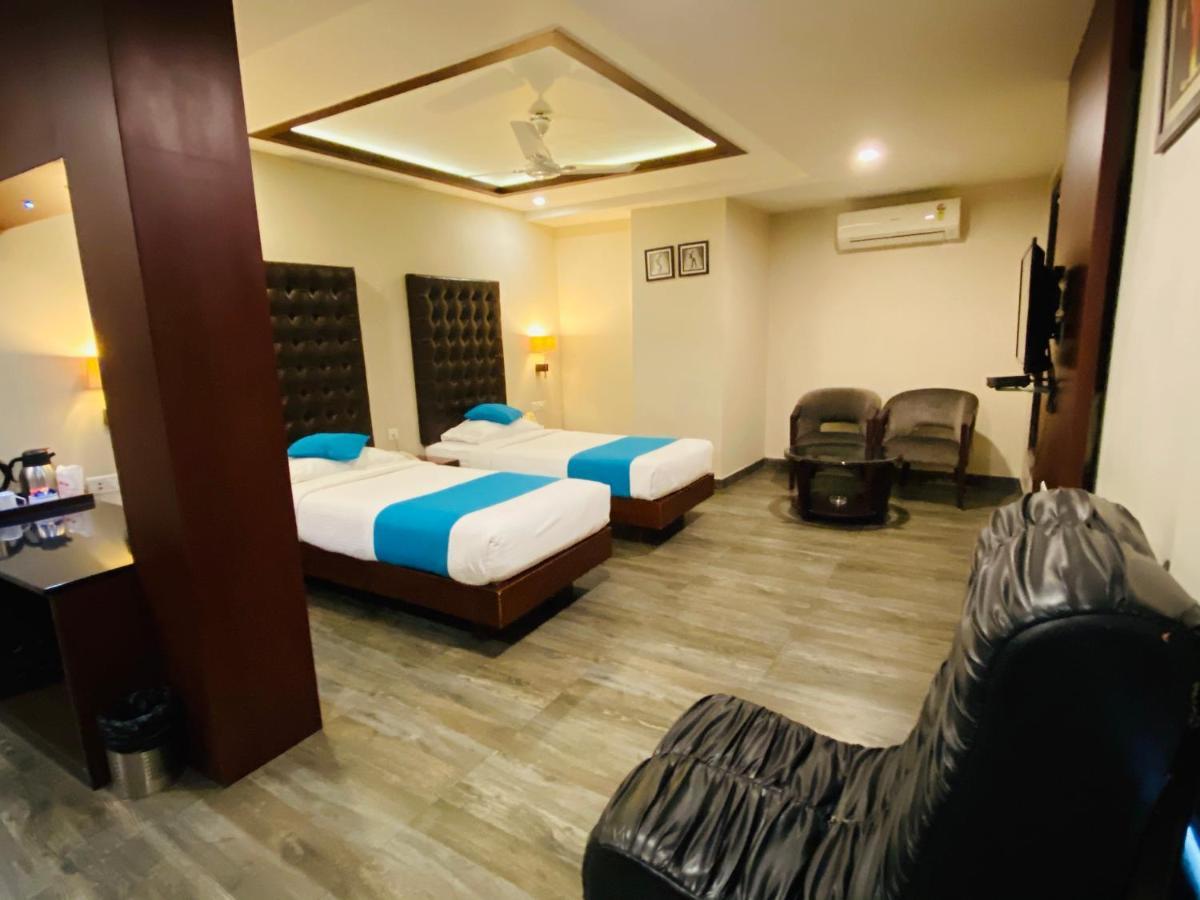 Saluja Residency Hotel Siliguri Exterior foto